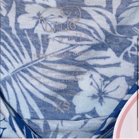 NWT Ivory Ella Floral Semi-Crop Top - Picture 5 of 5